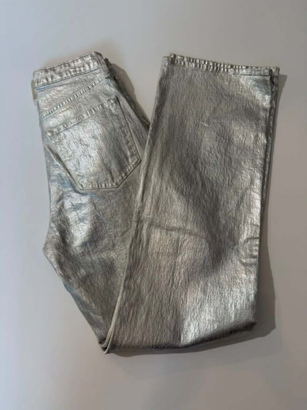 Abercrombie & Fitch The '90s Relaxed High Rise Curve Love Metallic Silver Jeans
